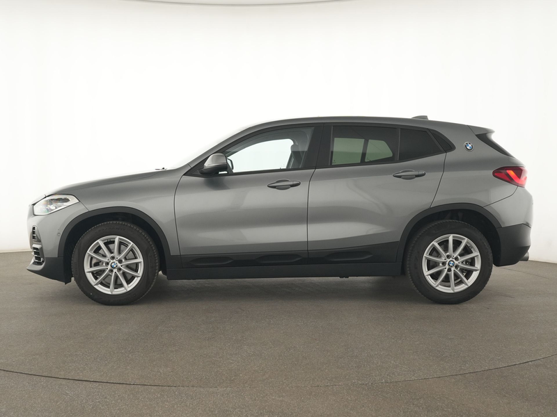 BMW X2 Advantage Panoramadach|Navi|Tempomat|Kamera — photo 9