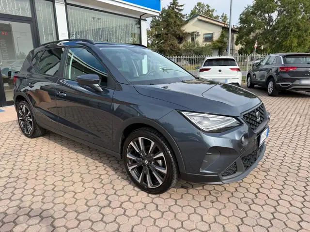 SEAT Arona Arona 1.0 EcoTSI Black Edition