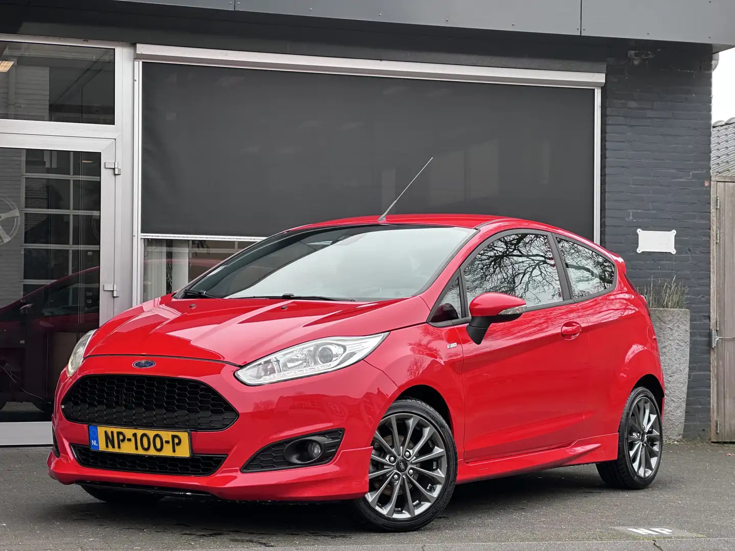 Ford Fiesta 1.0 EcoBoost ST Line CLIMA / CRUISE / NAVI / STOEL Rot - 1