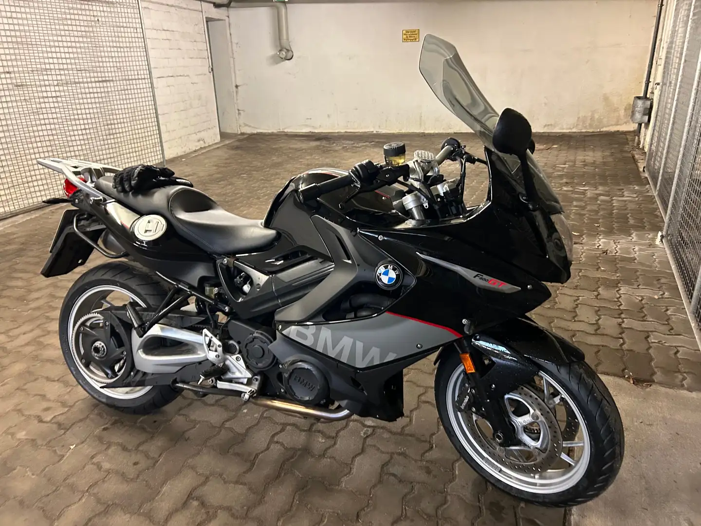 BMW F 800 GT Noir - 2