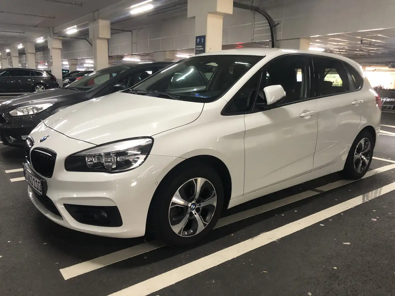 BMW 218