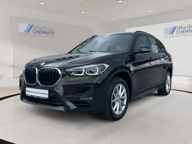 BMW X1 sDrive18i ada.LED/Kamera/Navigatio/Parkassi/uvam