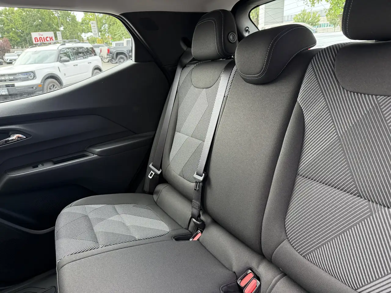 Chevrolet Bolt снимка Chevrolet Bolt