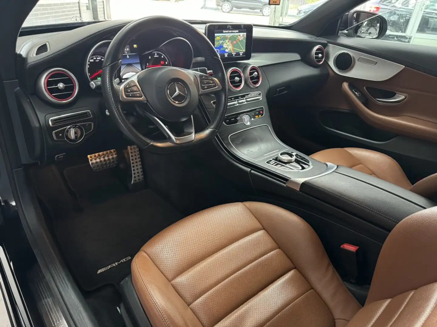 Mercedes-Benz C 220 Coupé 220d Edition 1 Navi Pdc Aut Zwart - 2