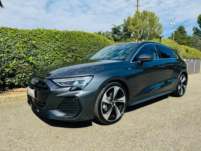 Audi A3 view 3