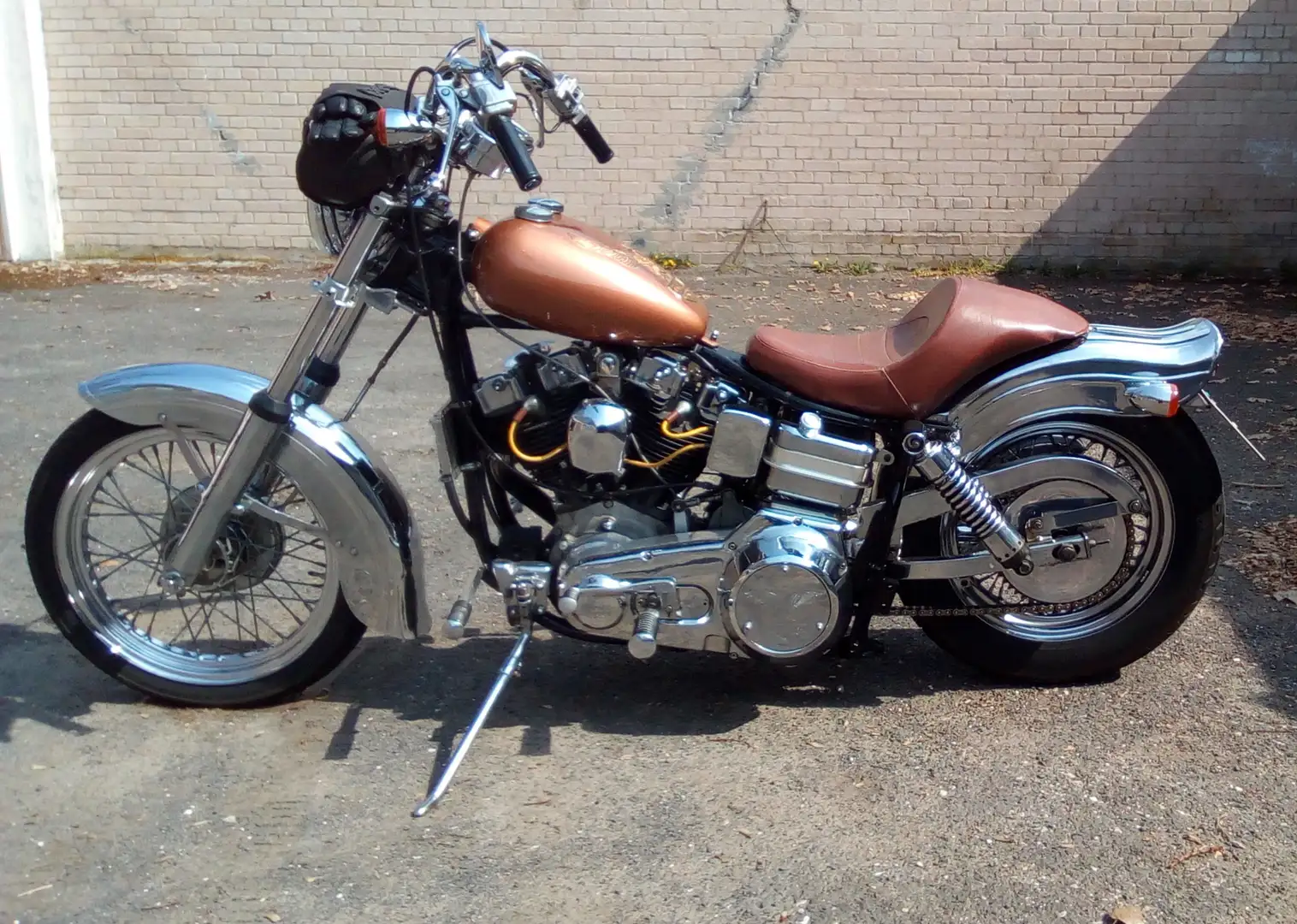 Harley-Davidson Super Glide FX LA Style BJ 1977 Bronce - 2