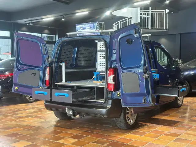 Opel Combo CARGO 1.5 D EDITION SORTIMO-WERKSTATT AHK ERHÖHTE