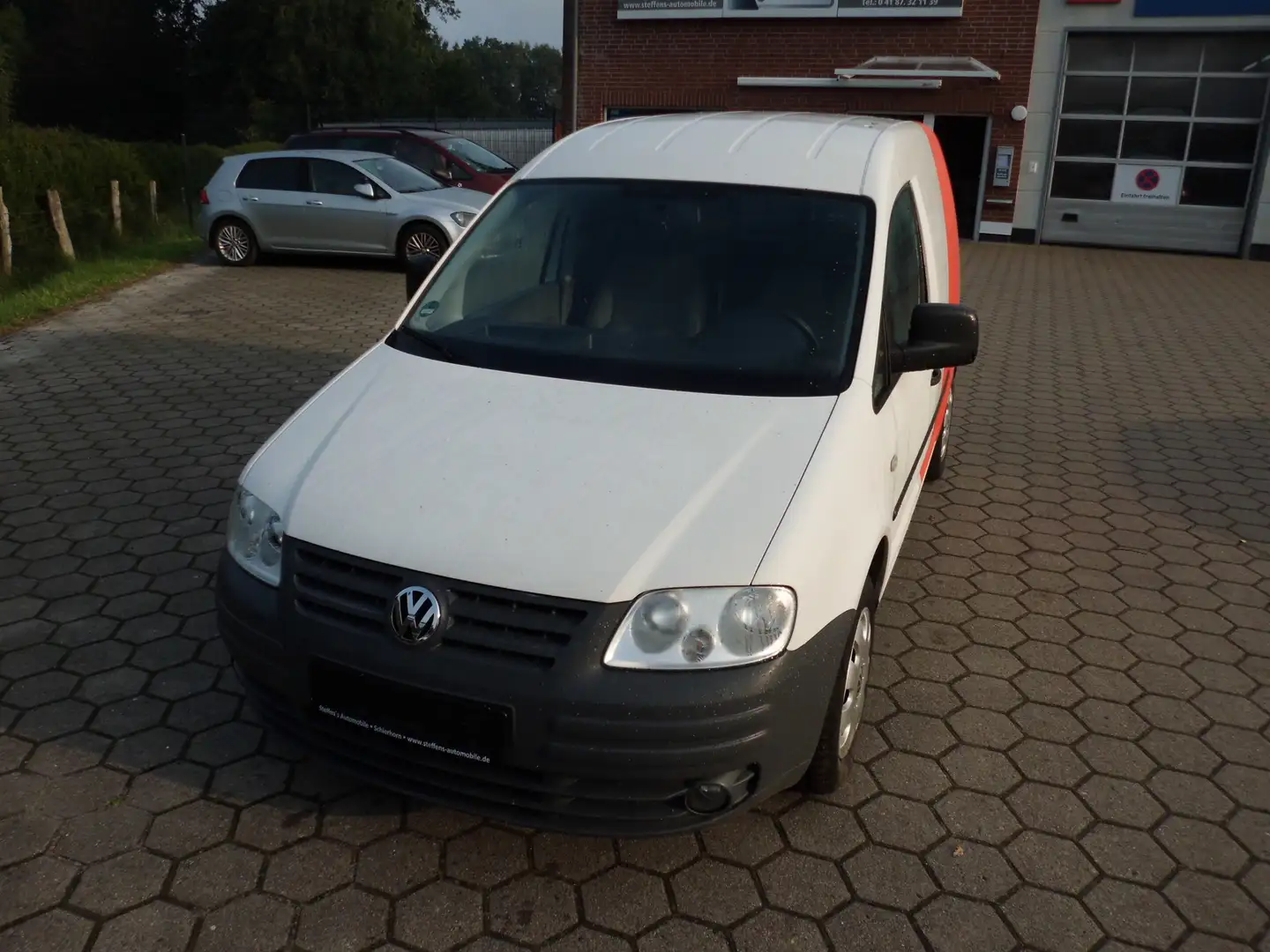 Volkswagen Caddy Kasten Weiß - 2