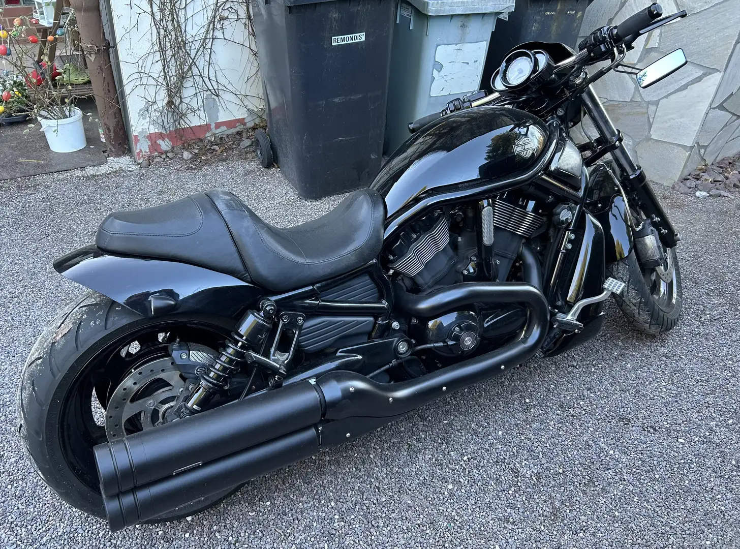 Harley-Davidson Night Rod - 1