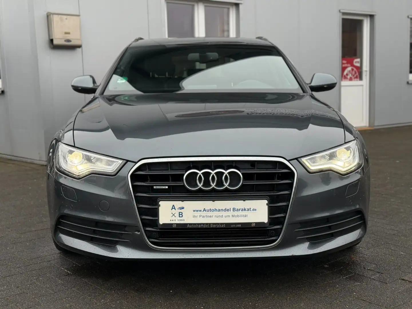 Audi A6 Avant 3.0 TDI Quattro S Line Sport 1.Hd NAVI Grijs - 2