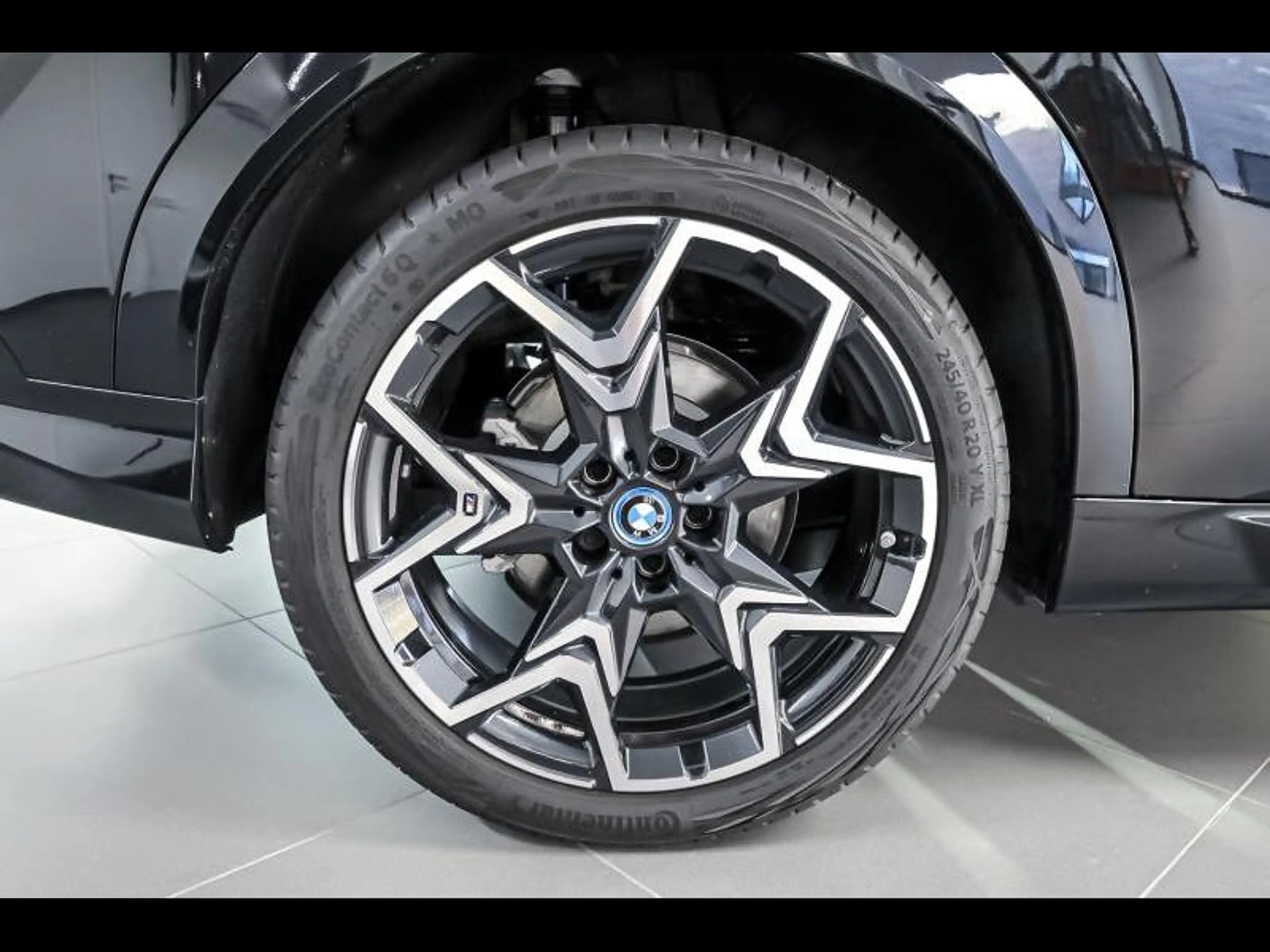 BMW iX2 eDrive20|Msport|Cam|Dass|th — photo 4