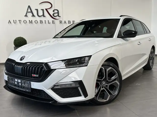 Skoda Octavia view 2