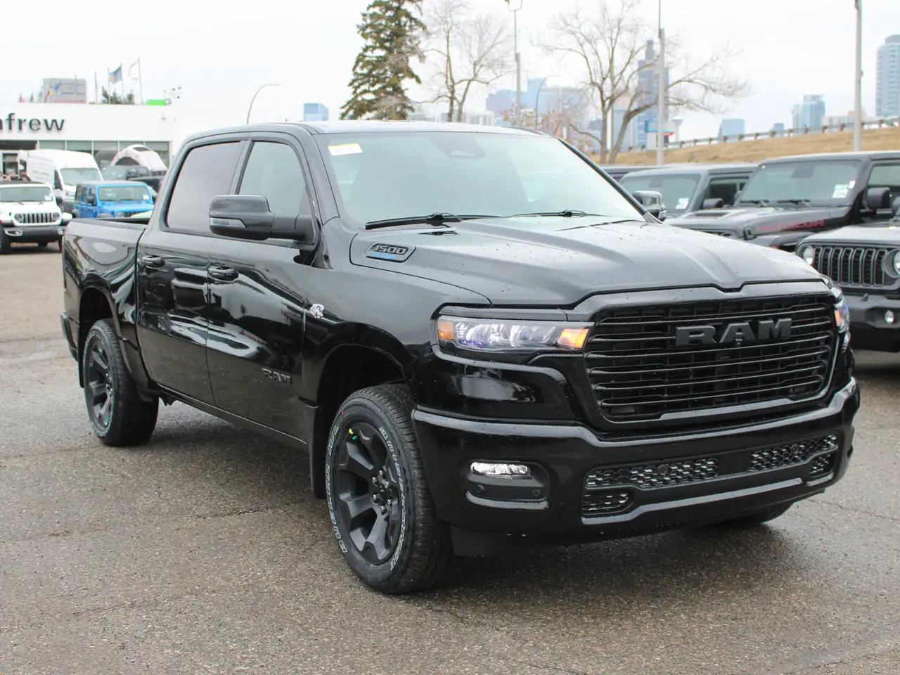 RAM 1500 снимка RAM 1500