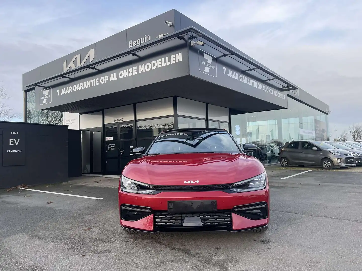 Kia EV6 77,4kWh AWD GT-Line ( Full Option ) Червоний - 2