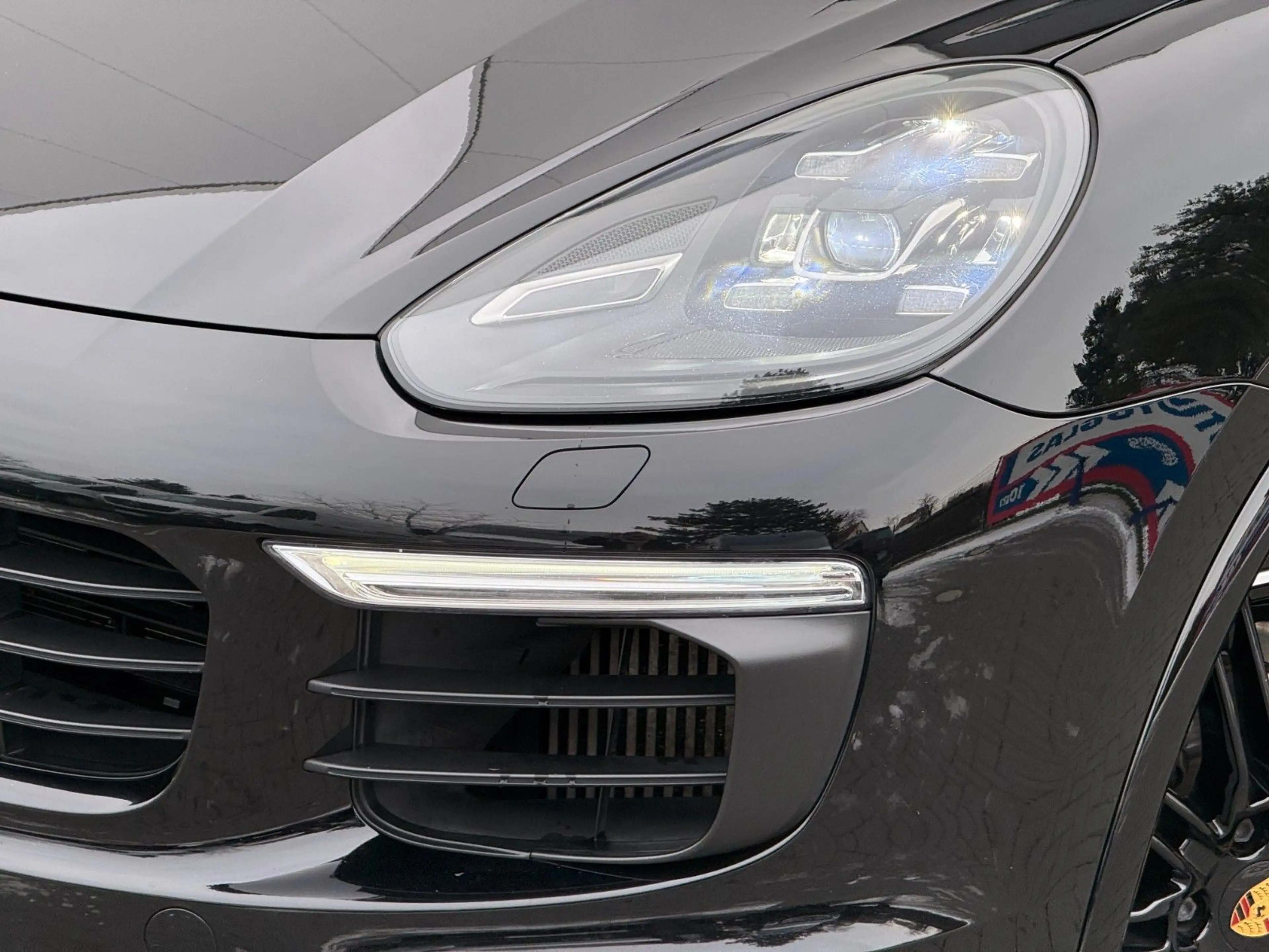 Porsche Cayenne Platinum Edition PORSCHE APPROVED PDLS+ — photo 9