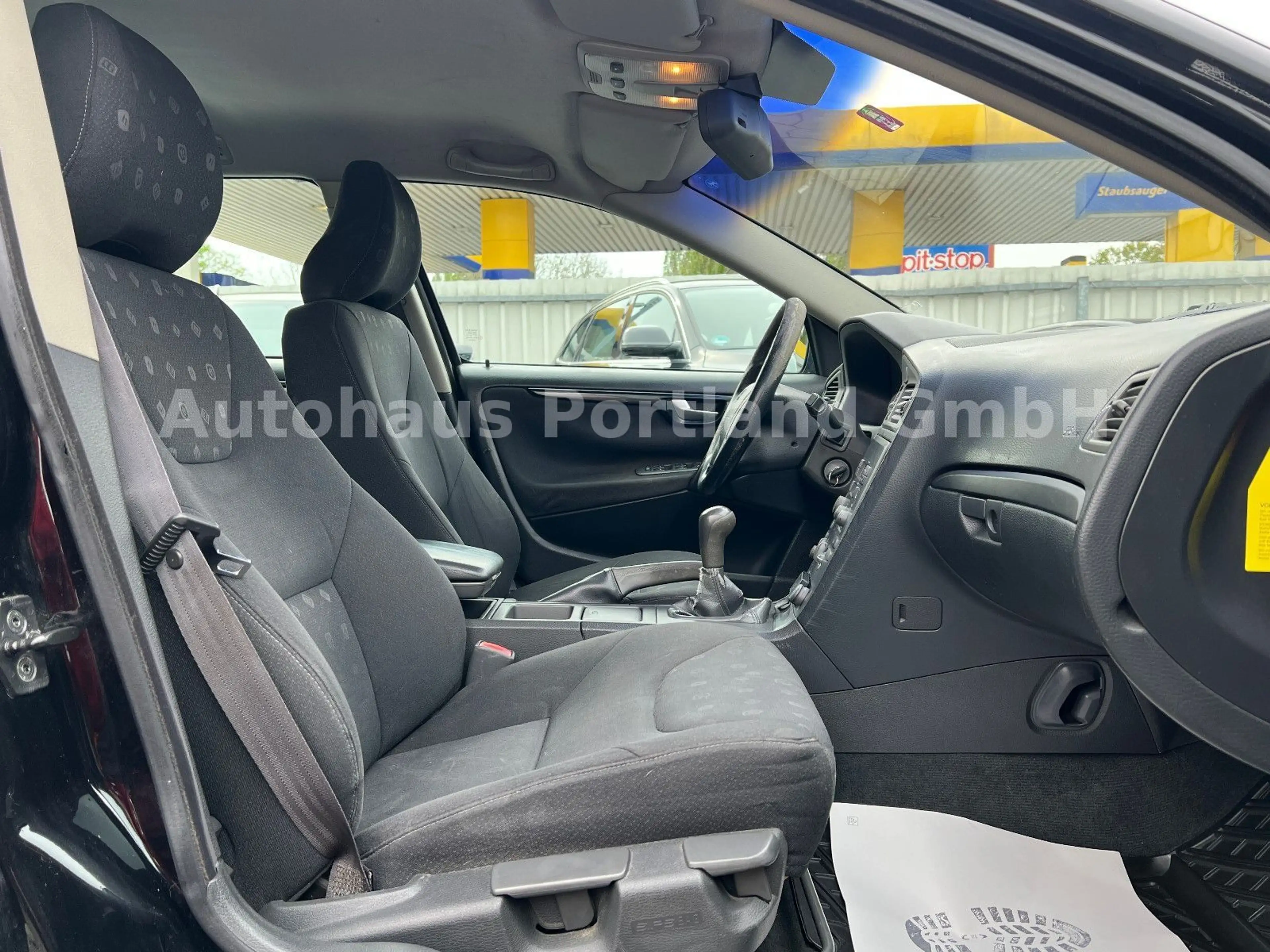 Volvo V70 2.4D/S-Heft/HU NEU/Klima/2.Hand — photo 14
