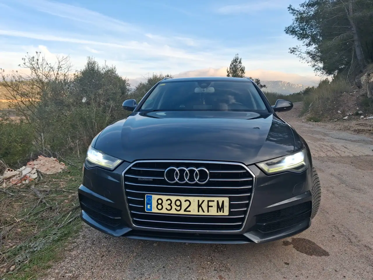 Audi A6 A6 Avant 2.0TDI quattro S-Tronic 140kW — photo 1 of 15
