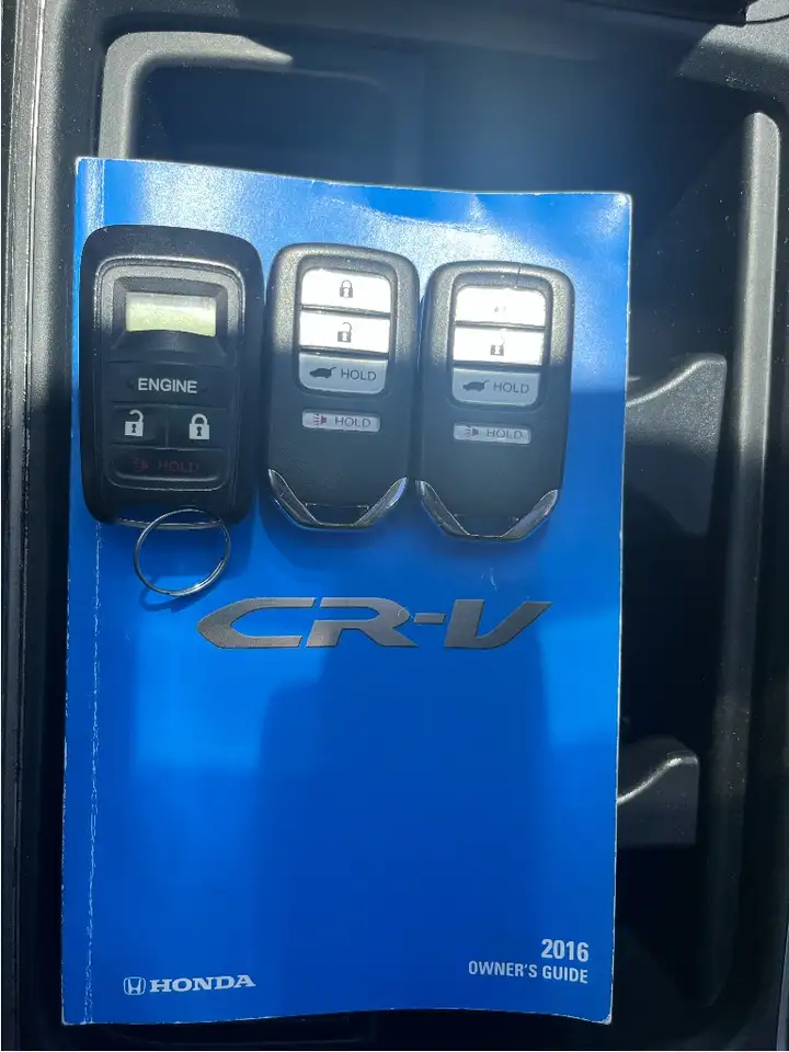 Honda CR-V photo Honda CR-V