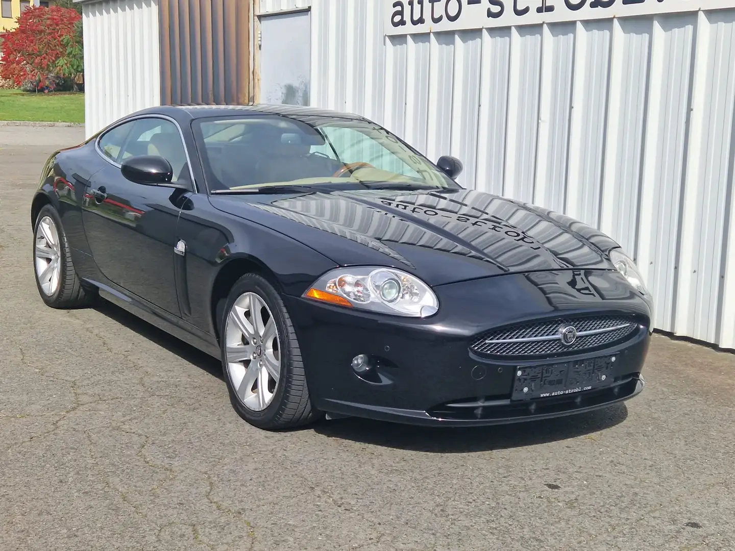 Jaguar XK8 XK 3,5 V8 Coupé NUR 47.000km!! Чёрный - 1