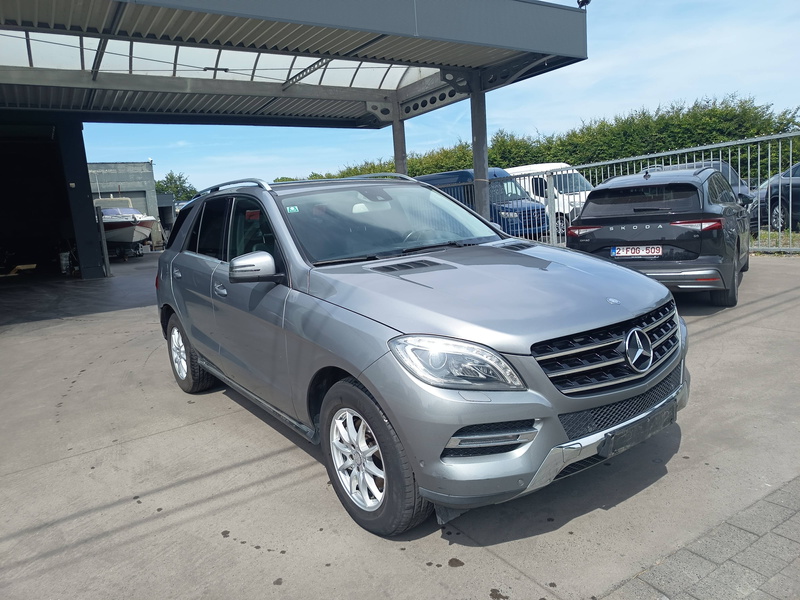 Mercedes-Benz ML 250 ML 250 BlueTEC Leder Xenon — photo 3