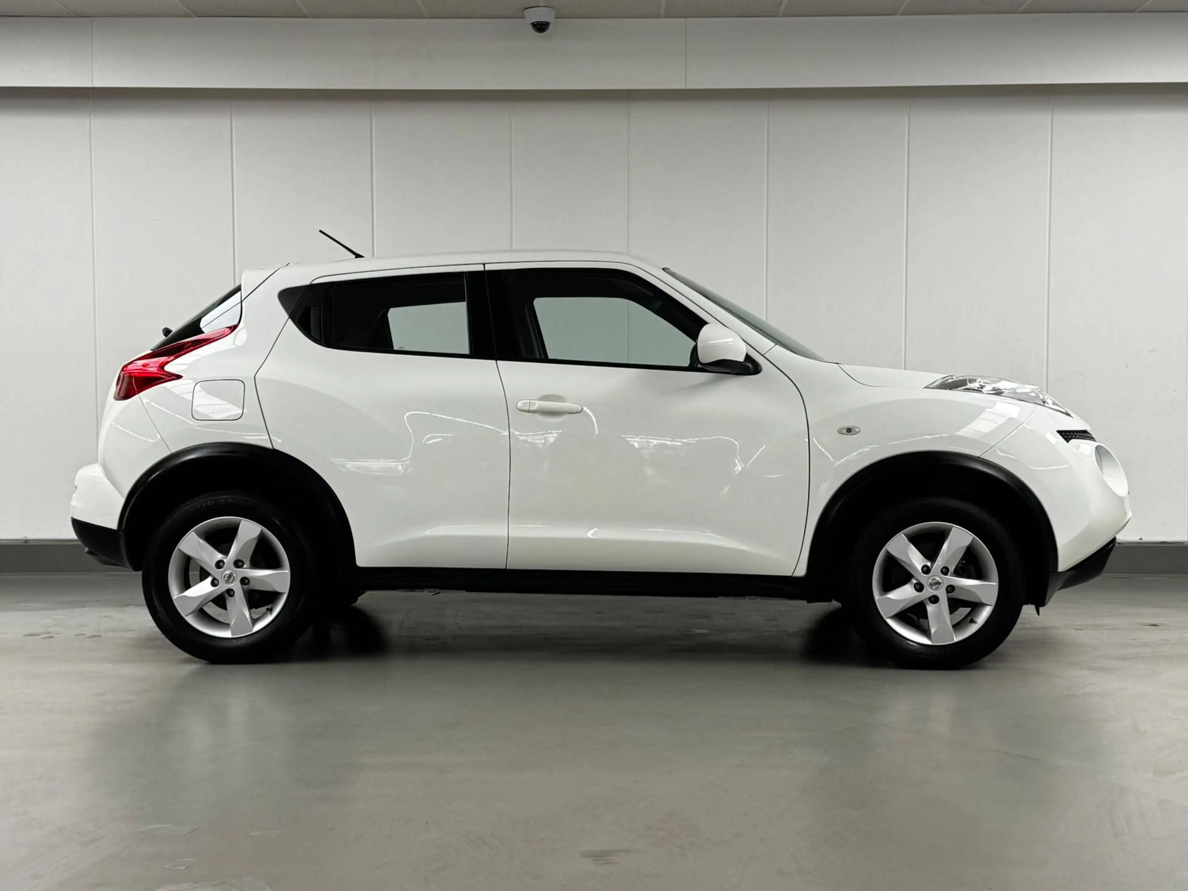 Nissan Juke 1.6I 94CV 2WD !! 1ere MAIN !! 45000 KM !! — photo 4
