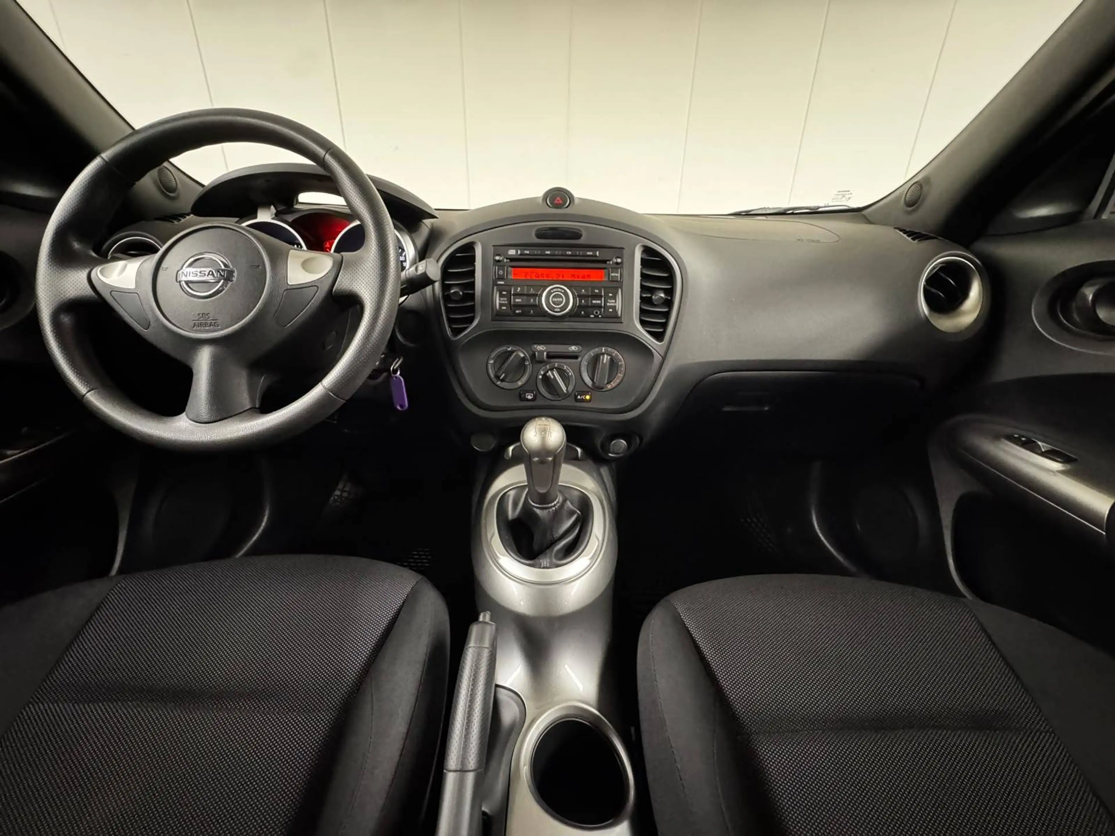 Nissan Juke 1.6I 94CV 2WD !! 1ere MAIN !! 45000 KM !! — photo 8