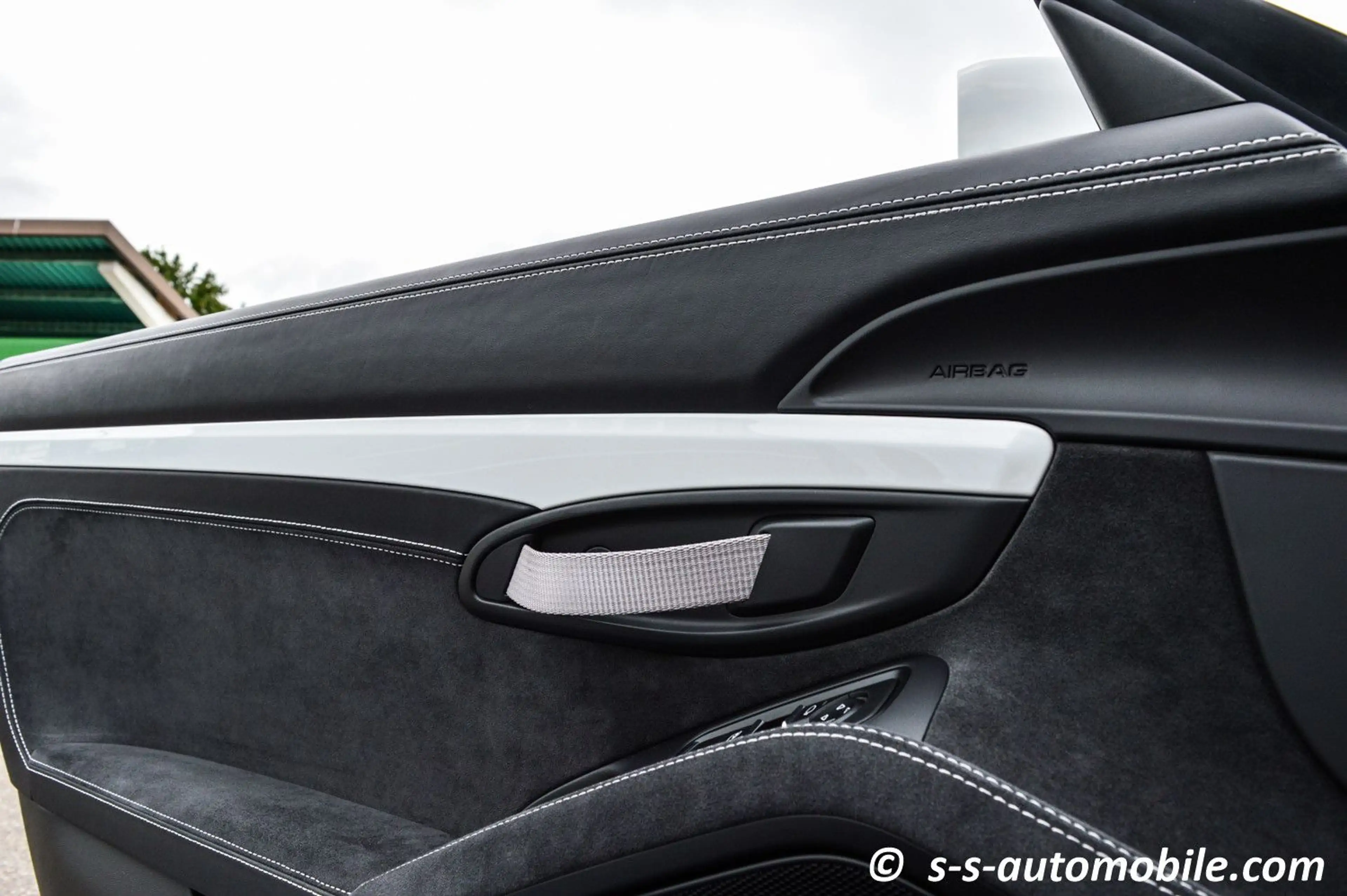 Porsche Boxster Spyder Carbonschalen Leder 1.Hd Approved — photo 14