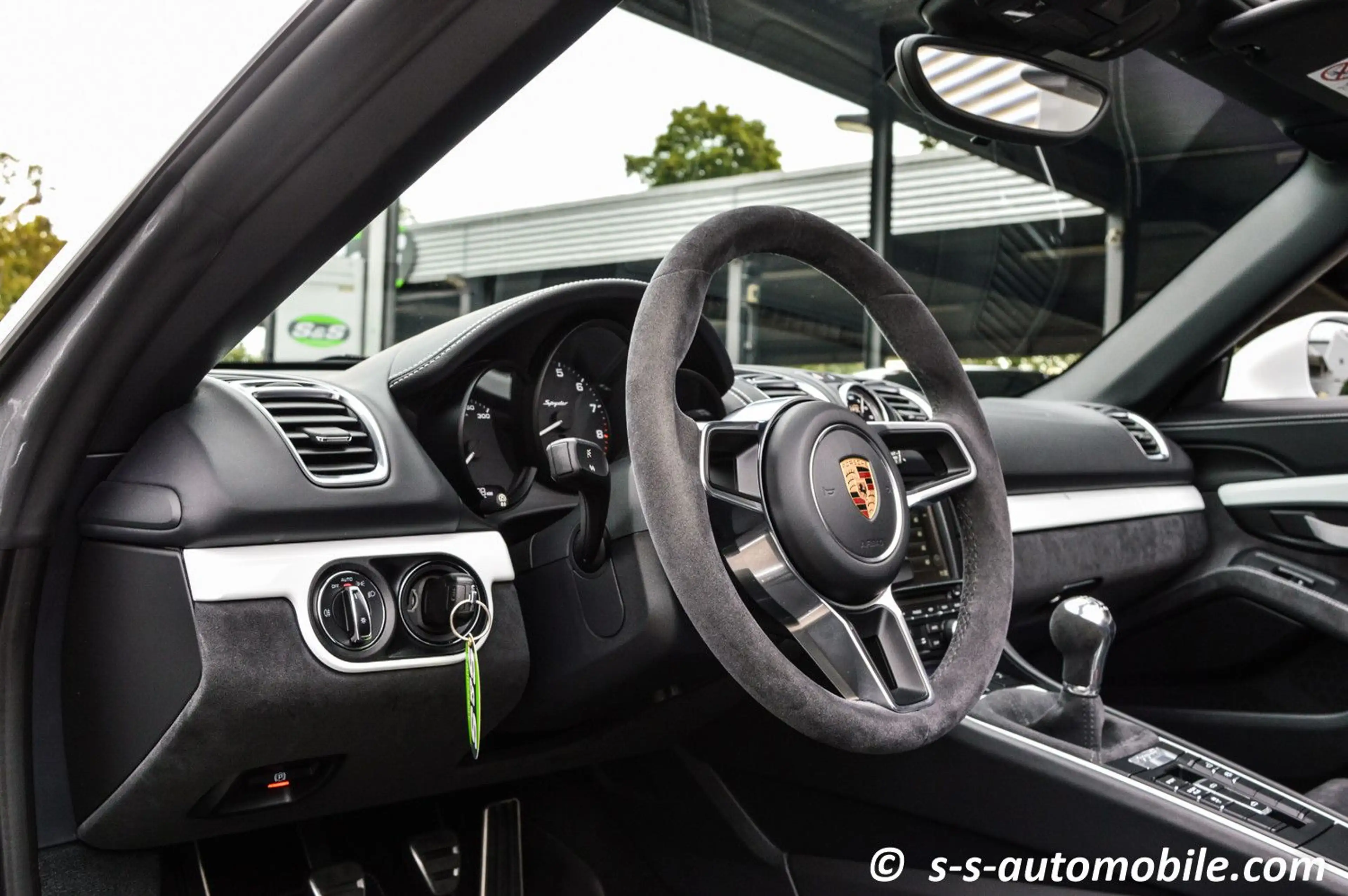 Porsche Boxster Spyder Carbonschalen Leder 1.Hd Approved — photo 15