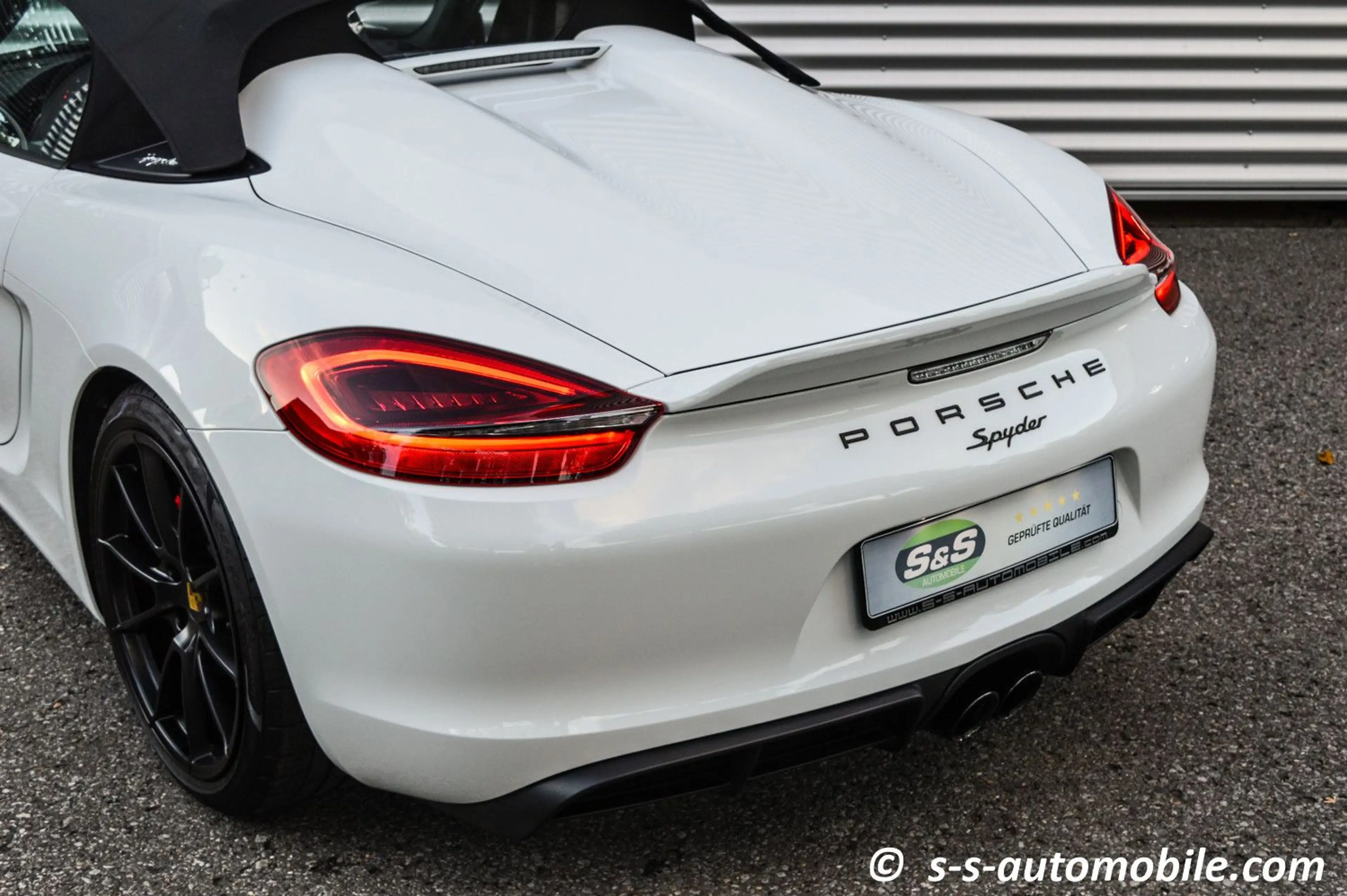 Porsche Boxster Spyder Carbonschalen Leder 1.Hd Approved — photo 9