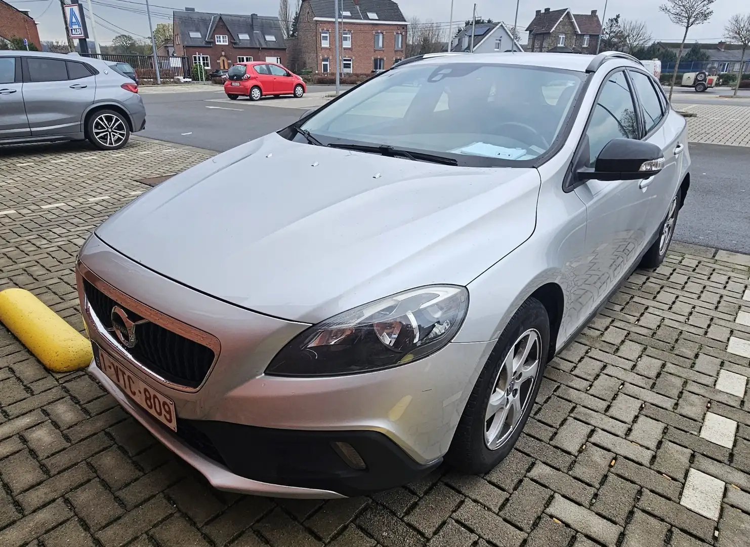 Volvo V40 Cross Country 2.0 D3 Base Geartronic - 2