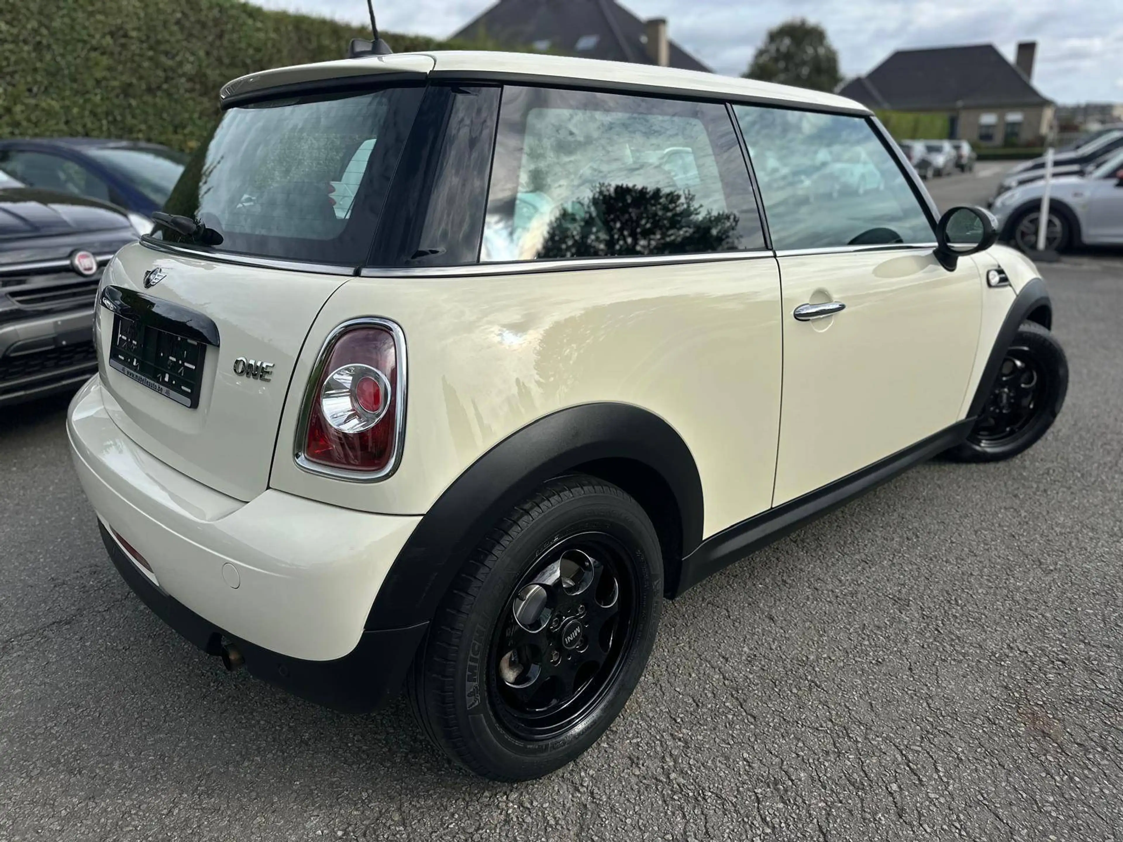 MINI One Mini 1.6i One — photo 4