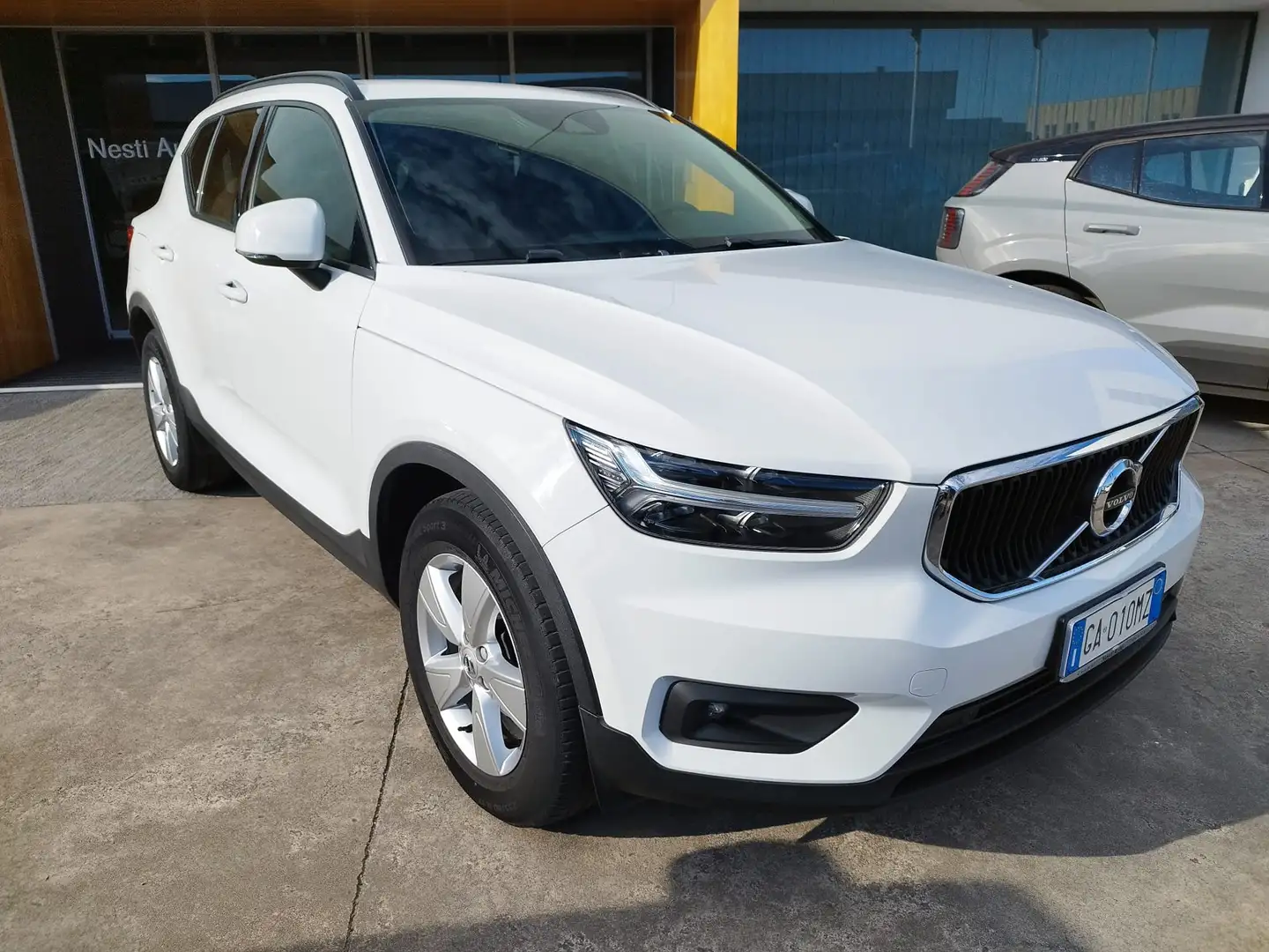 Volvo XC40 XC40 1.5 t3 163cv my20 Weiß - 2