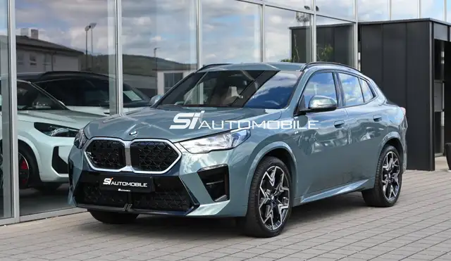 BMW X2 main image