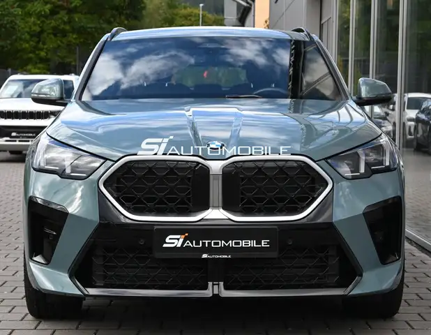 BMW X2 view 8