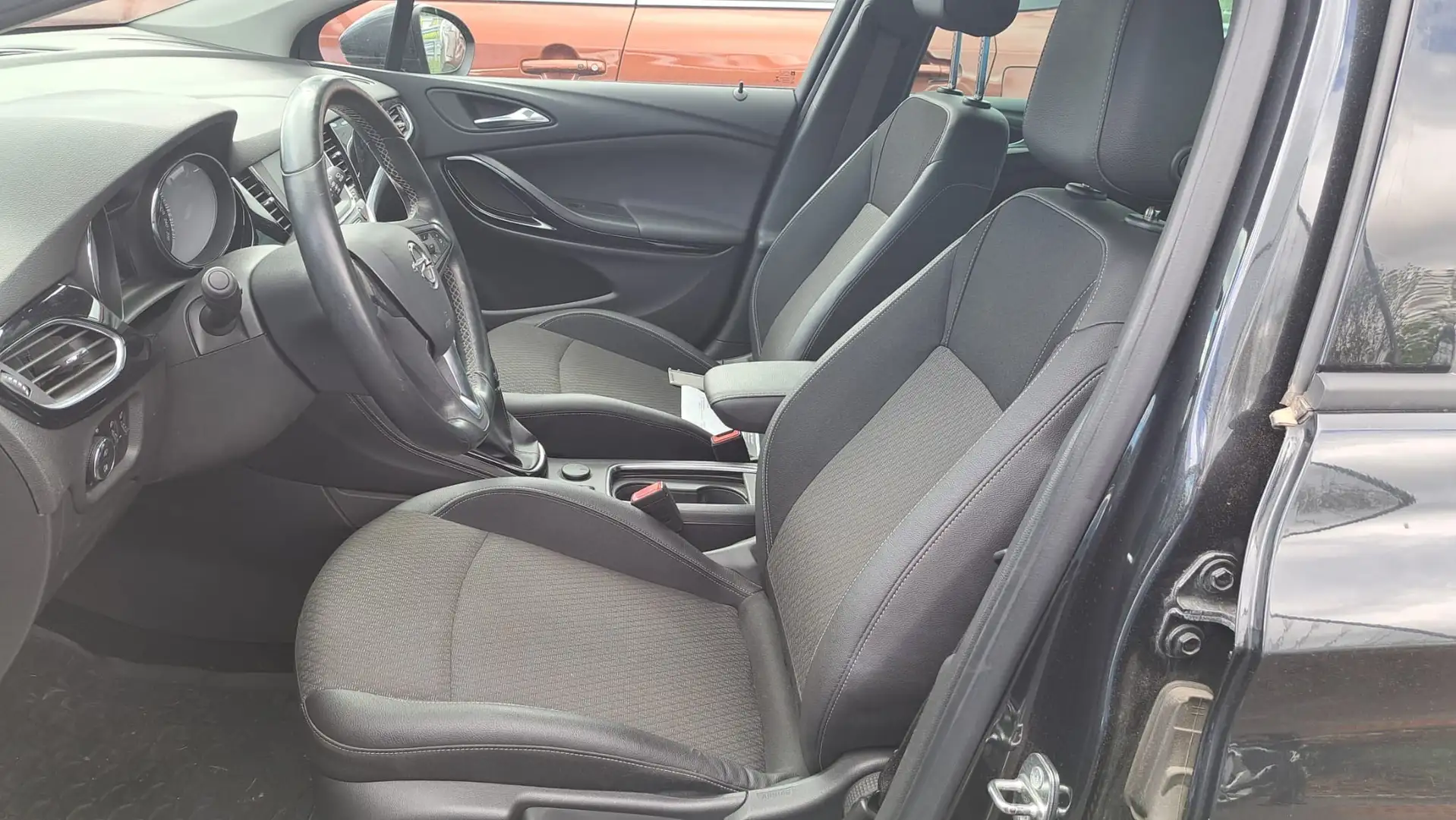 Opel Sonstige Sport Tourer+ Schwarz - 2