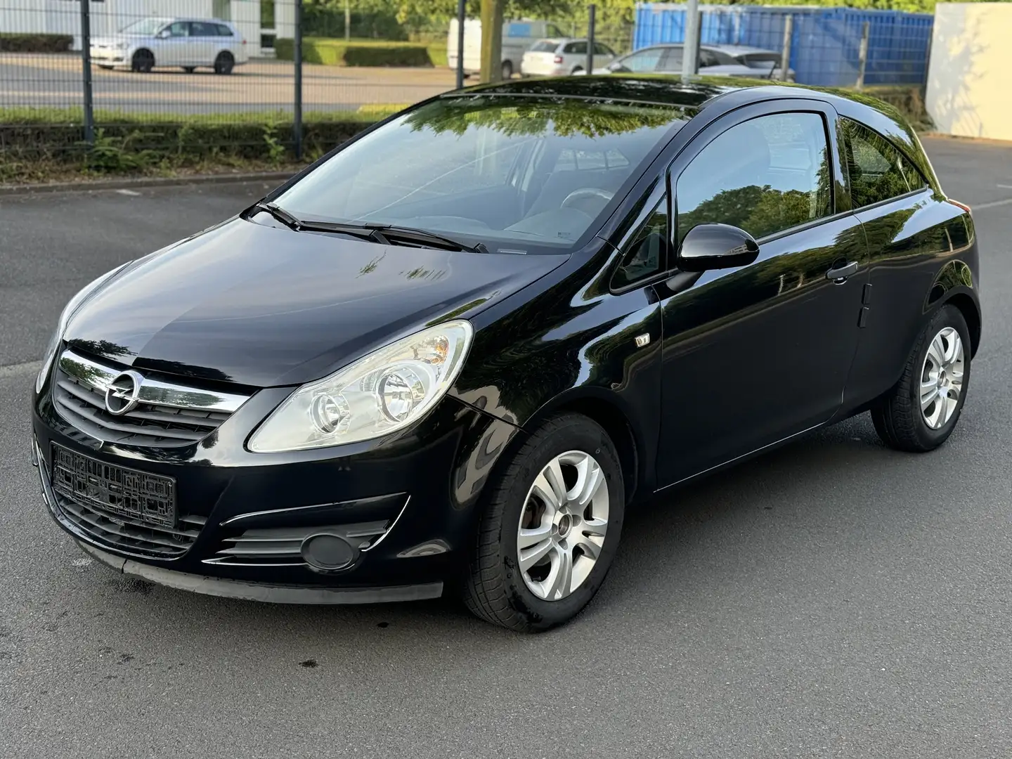 Opel Corsa 1.2 16V Klimaanlage Schwarz - 1
