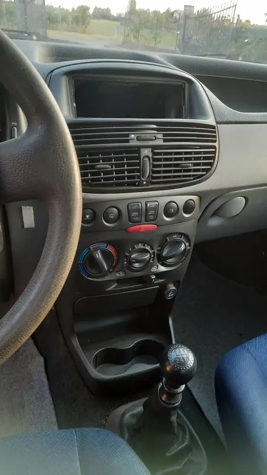 Fiat Punto II 1999 5p 1.2 SX, foto 12