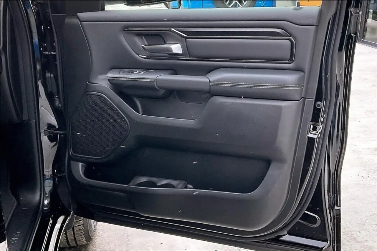 RAM 1500 photo RAM 1500