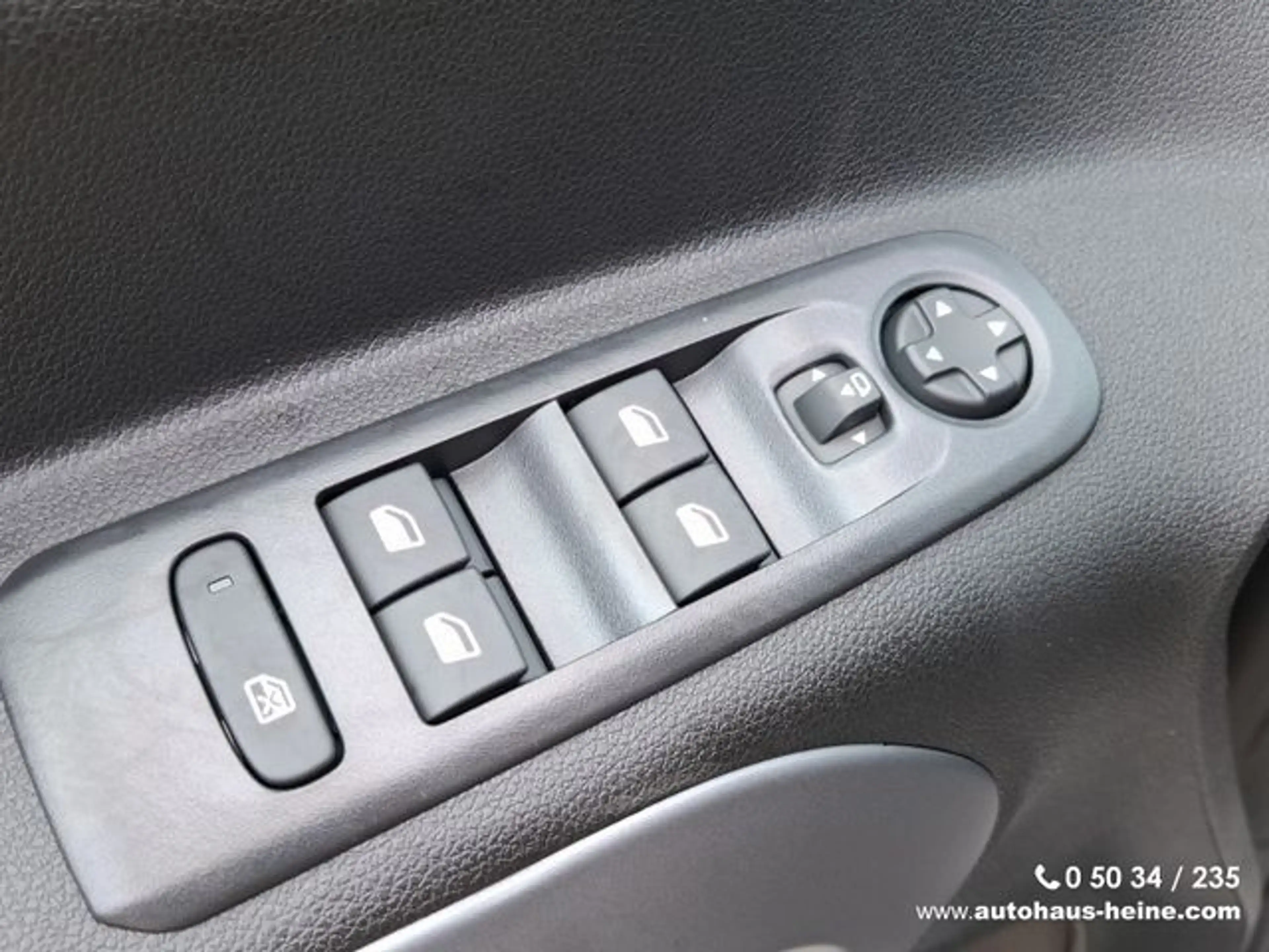 Opel Combo Combo Life|AHK|Sitz/LenkradHZ|Style Paket|PDC — photo 15