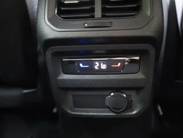 Volkswagen Tiguan Allspace view 24