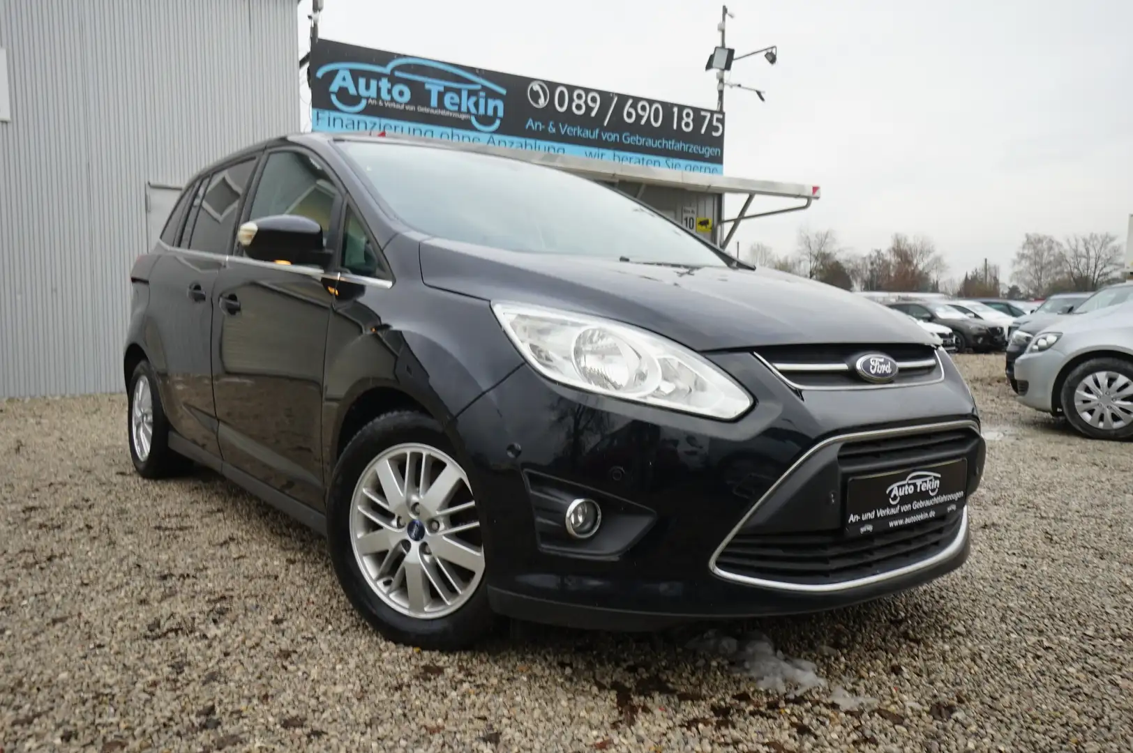 Ford Grand C-Max 1.6 TDCi Champions Edit. |HU AU NEU| Schwarz - 1