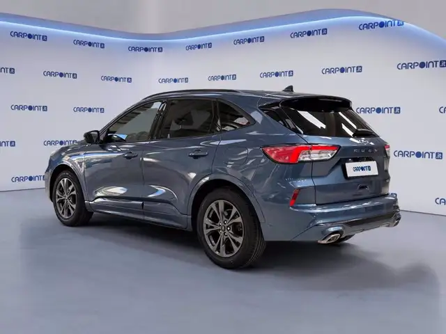 Ford Kuga view 3