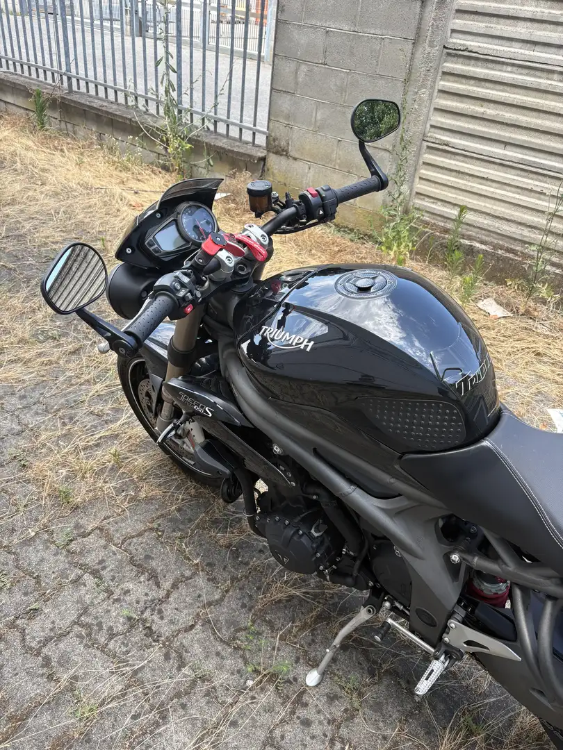 Triumph Speed Triple 1050 S - 2