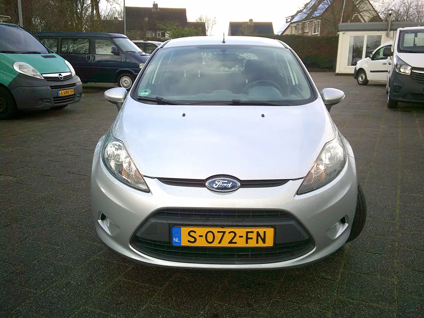 Ford Fiesta 1.25 Trend VOORZIEN VAN AIRCO+STOEL VERWARMING !!! Grau - 2
