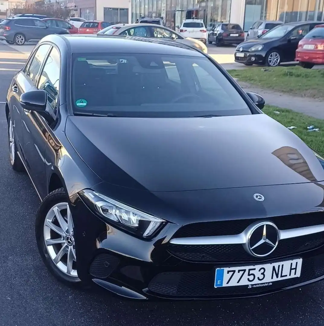Mercedes-Benz A 250 250 e Sedán 8G-DCT Negro - 1