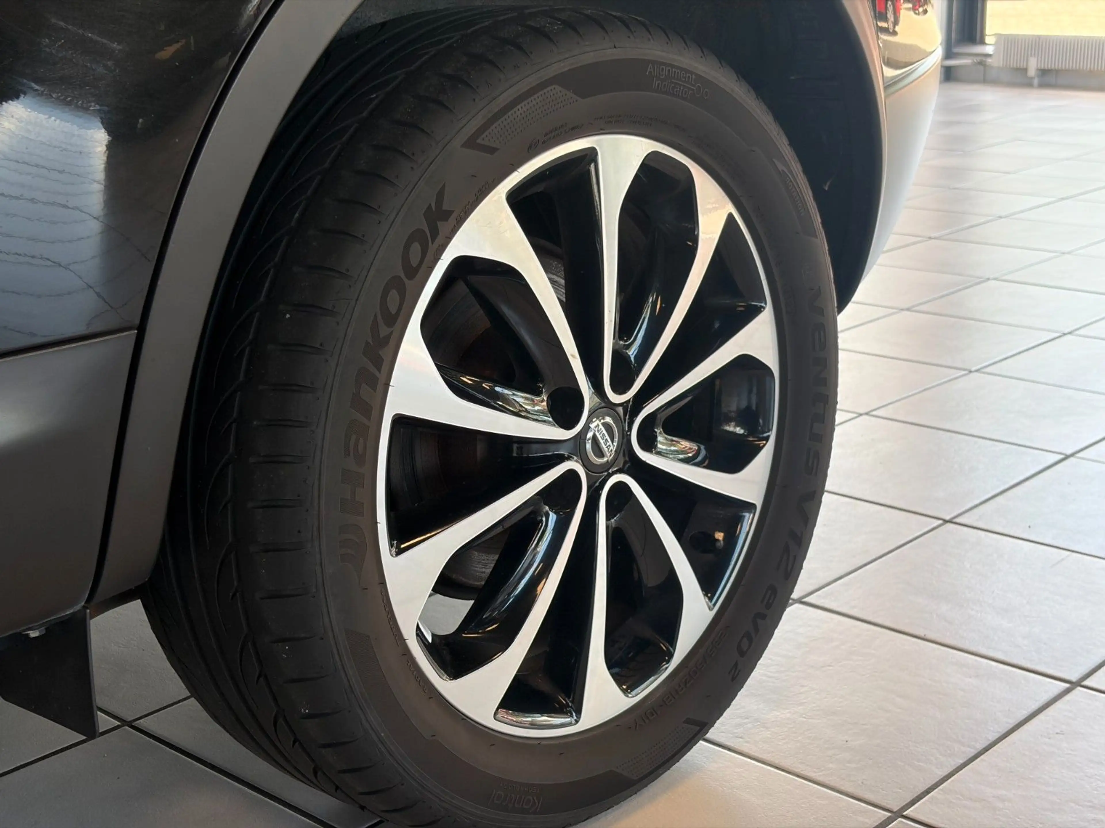 Nissan Qashqai +2 Automatik · 360  · 4X4 · Pano · Navi — photo 11