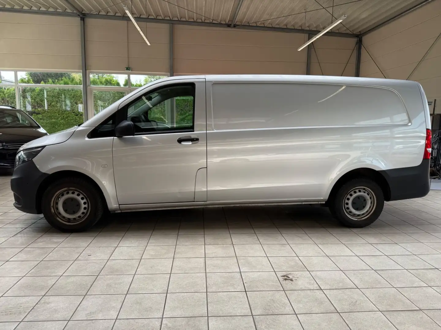 Mercedes-Benz Vito Kasten 114 CDI RWD extralang /Navi/Klima/1H Silber - 2
