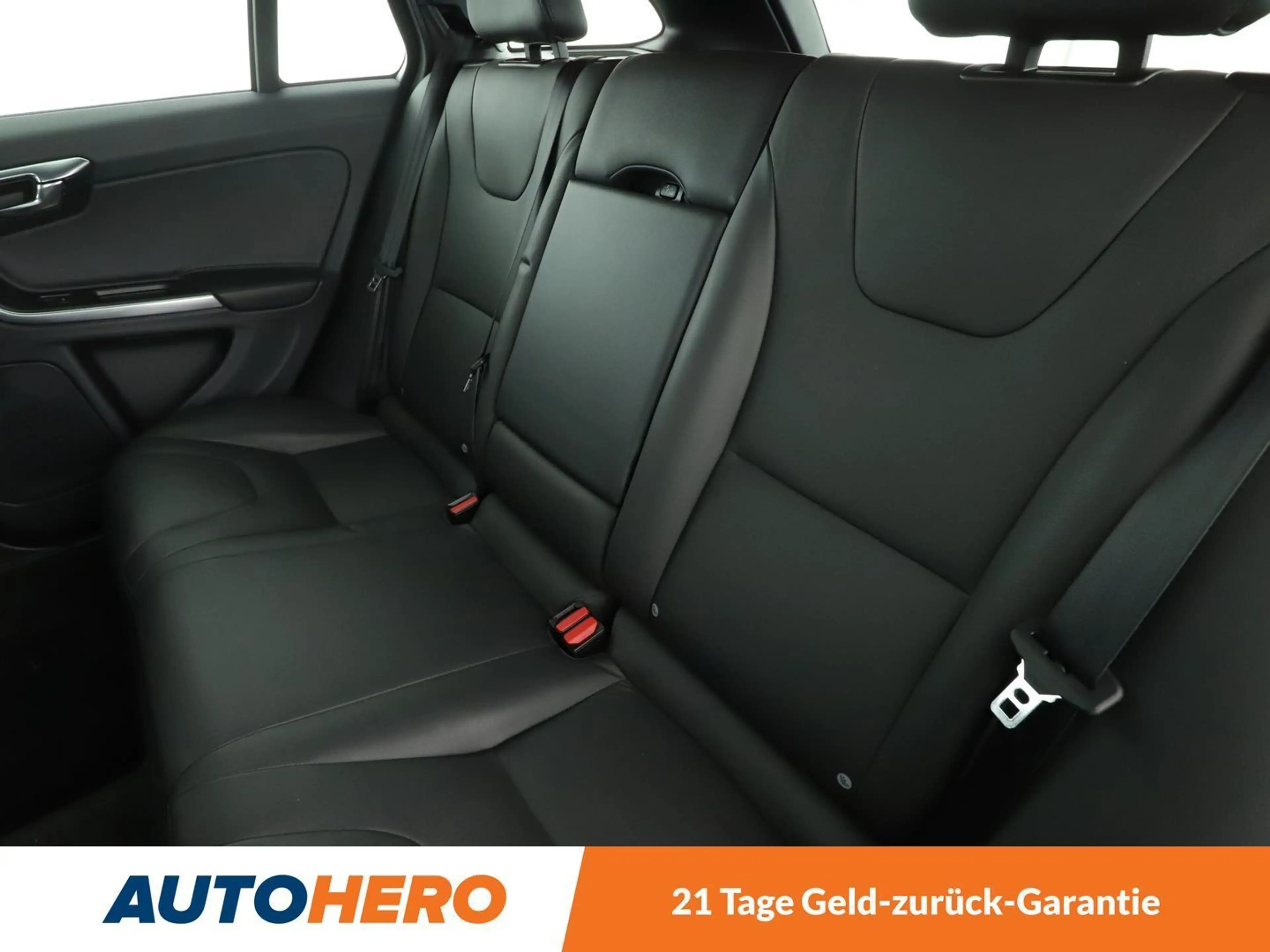 Volvo V60 Cross Country 2.4 D4 Summum AWD Aut.*NAVI*BI-XENON*TEMPO*PDC*SHZ — photo 14