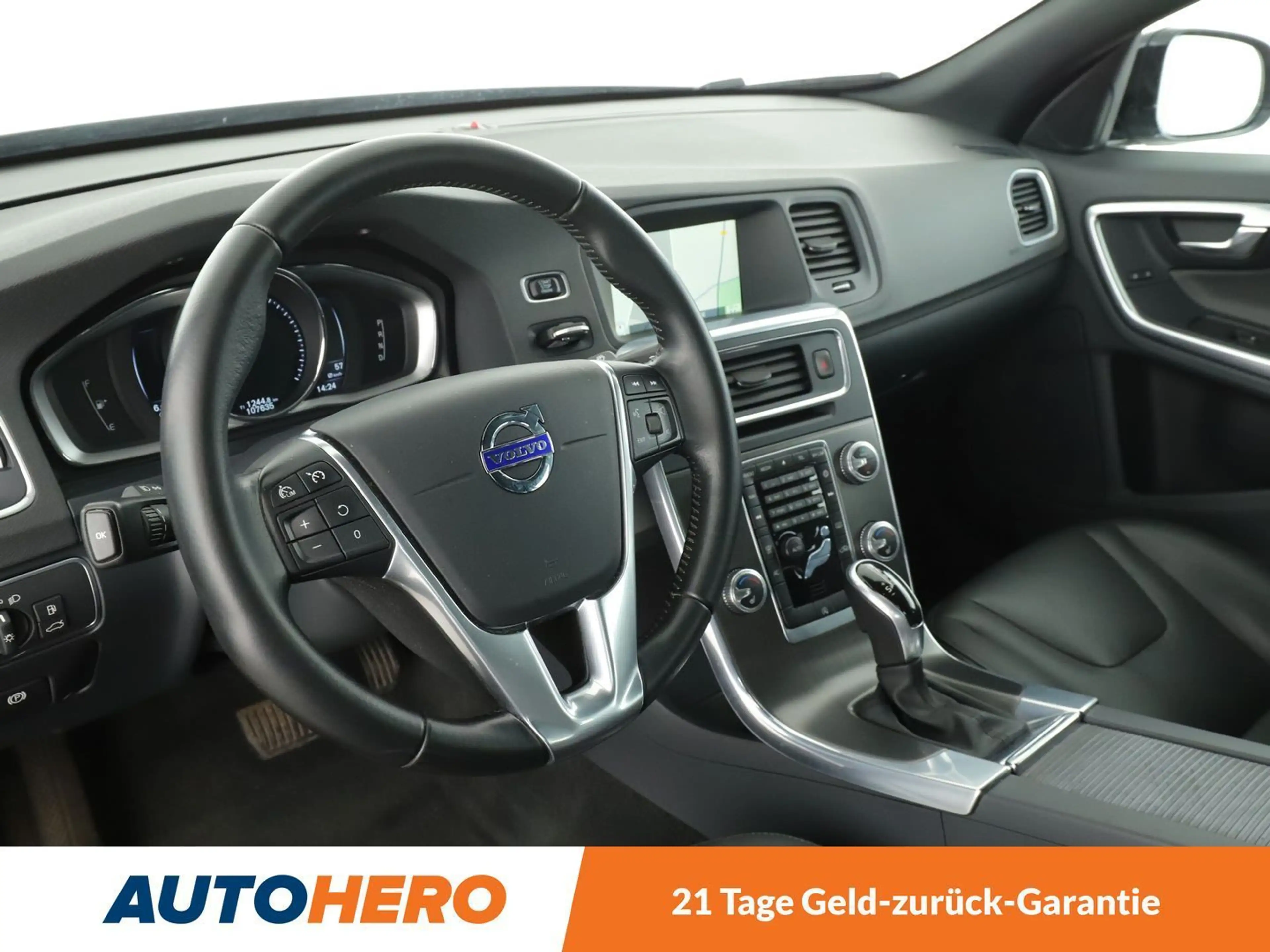 Volvo V60 Cross Country 2.4 D4 Summum AWD Aut.*NAVI*BI-XENON*TEMPO*PDC*SHZ — photo 11