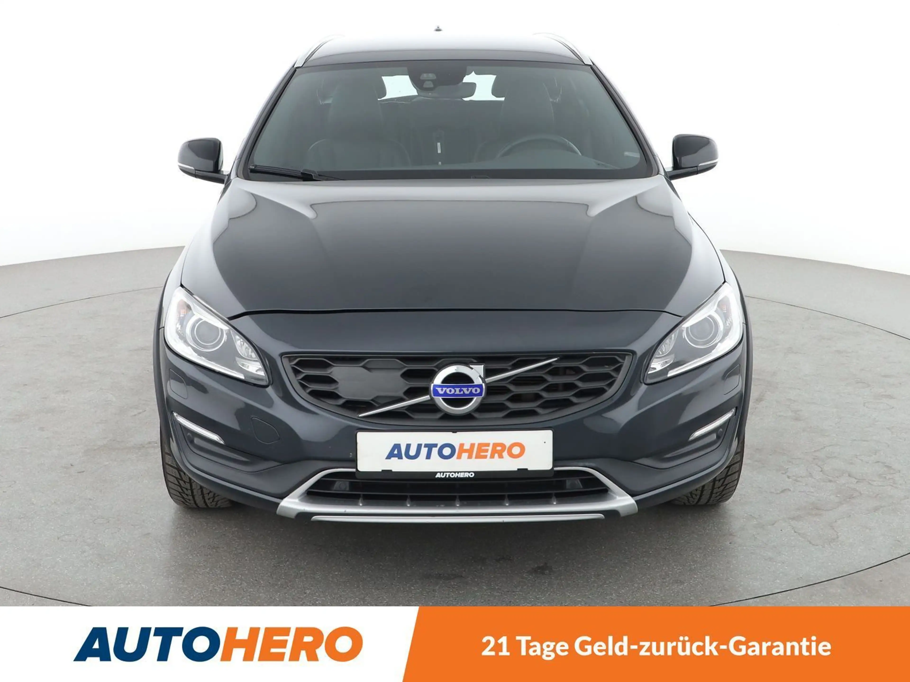 Volvo V60 Cross Country 2.4 D4 Summum AWD Aut.*NAVI*BI-XENON*TEMPO*PDC*SHZ — photo 9